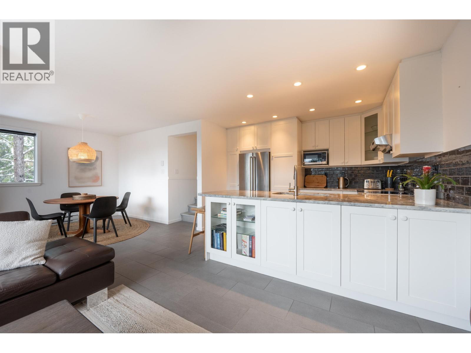 14 2240 Gondola Way, Whistler, British Columbia V8E 0N1 - Photo 11 - R3076612