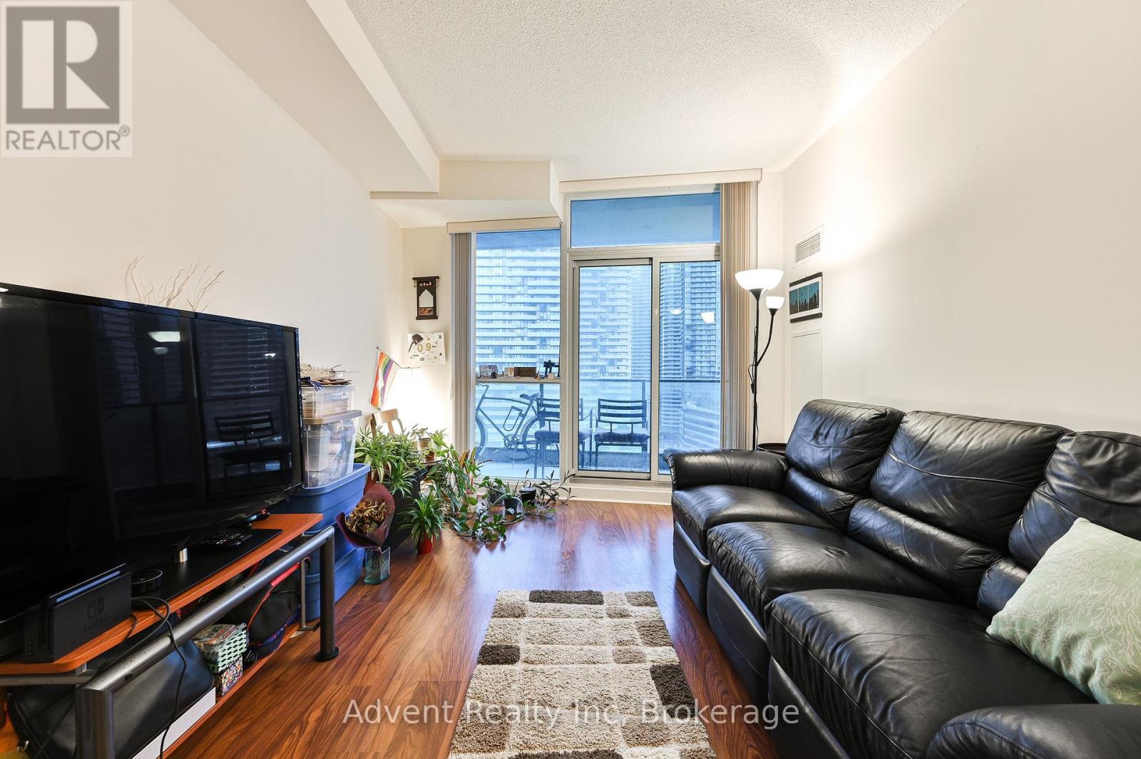 1902 - 33 Bay Street, Toronto, Ontario  M5J 2Z3 - Photo 9 - C12672516