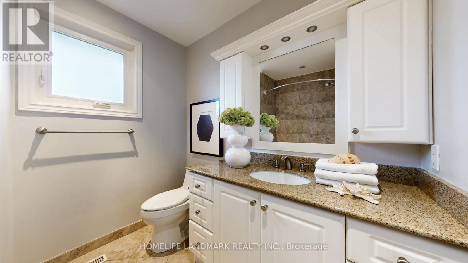 338 Parkridge Crescent, Oakville, Ontario  L6M 1B1 - Photo 40 - W12662754