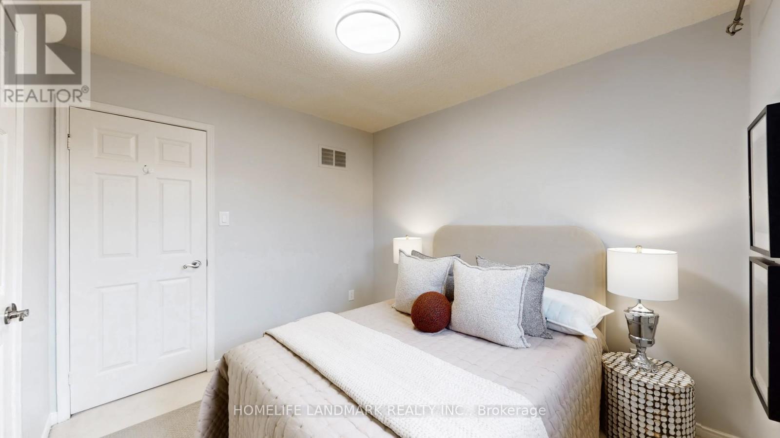 338 Parkridge Crescent, Oakville, Ontario  L6M 1B1 - Photo 35 - W12662754