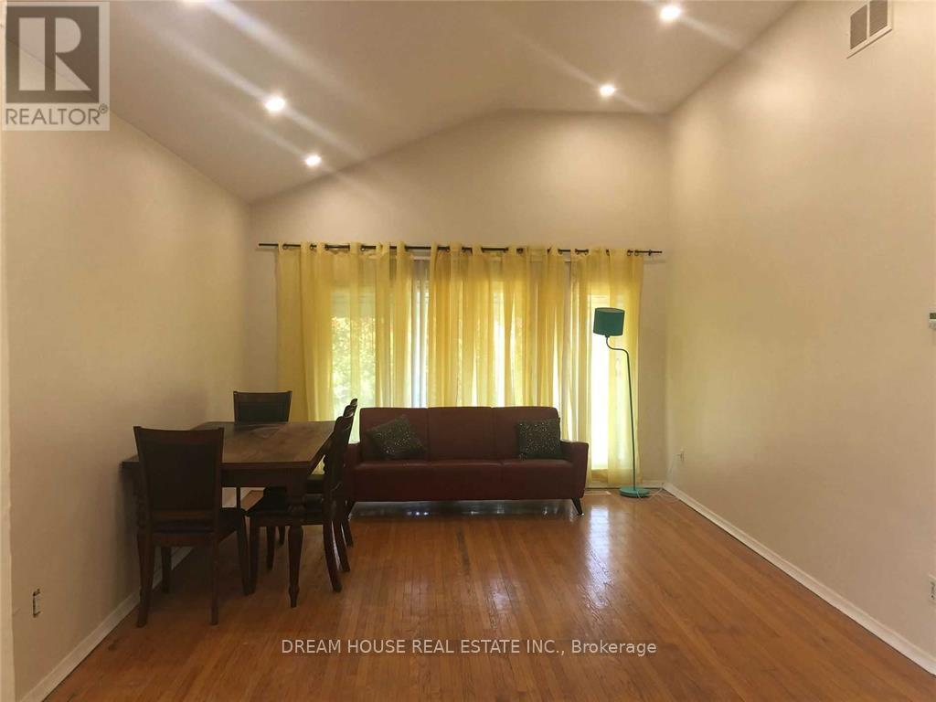 95 Thornbeck Drive, Toronto, Ontario  M1G 2K2 - Photo 3 - E12672474