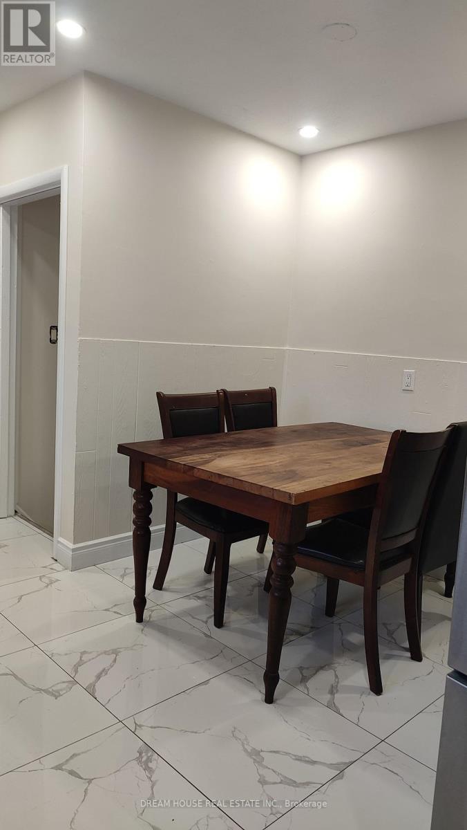 95 Thornbeck Drive, Toronto, Ontario  M1G 2K2 - Photo 6 - E12672474