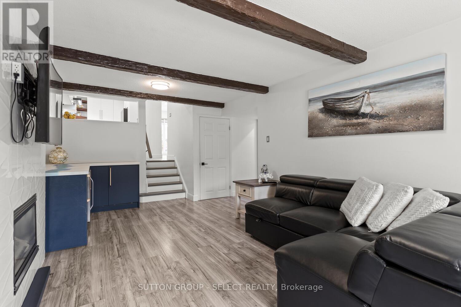 20 Lochern Road, London South, Ontario  N5Z 4L6 - Photo 28 - X12672542