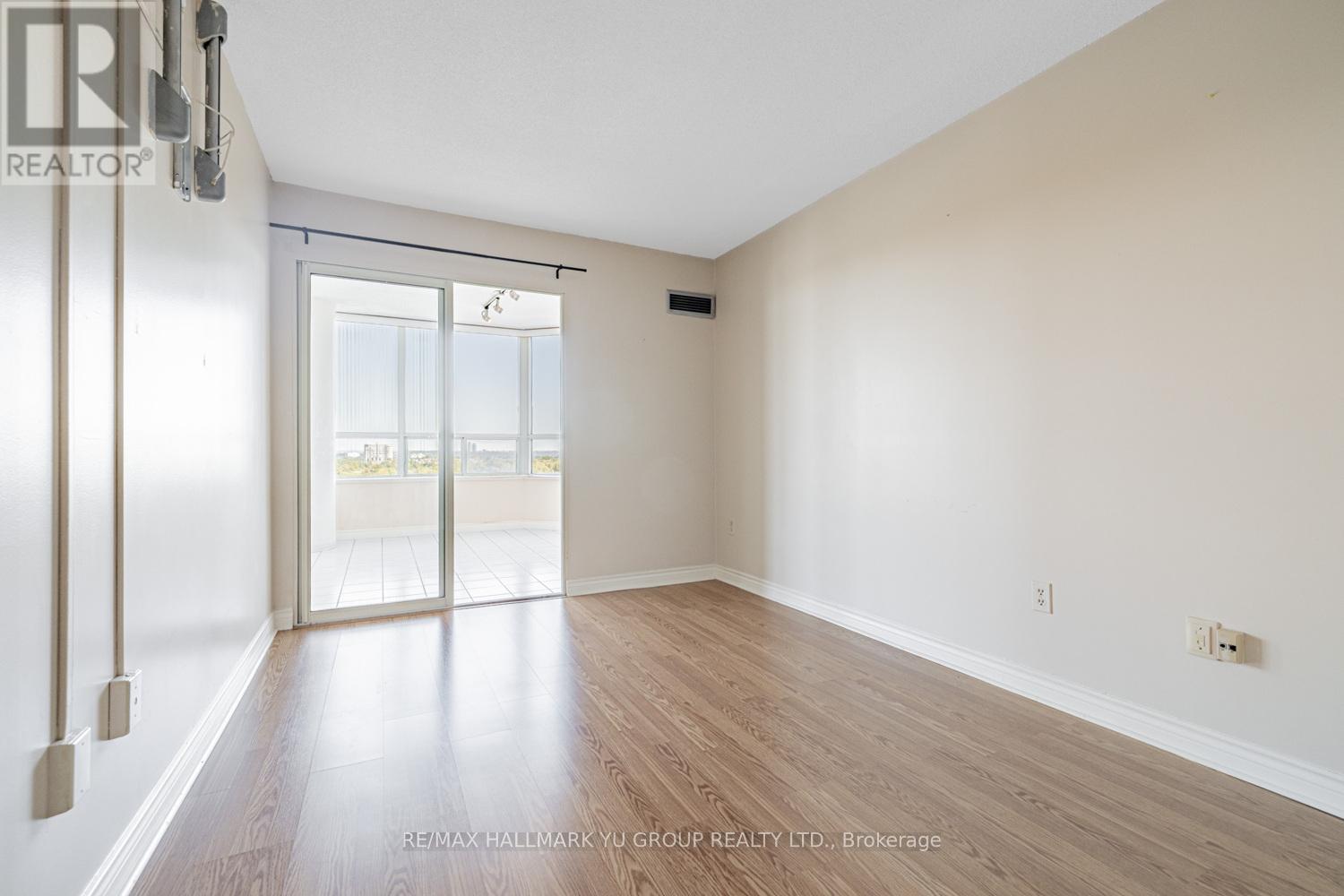 1203 - 7 Townsgate Drive, Vaughan, Ontario L4J 7Z9 - Photo 15 - N12672480