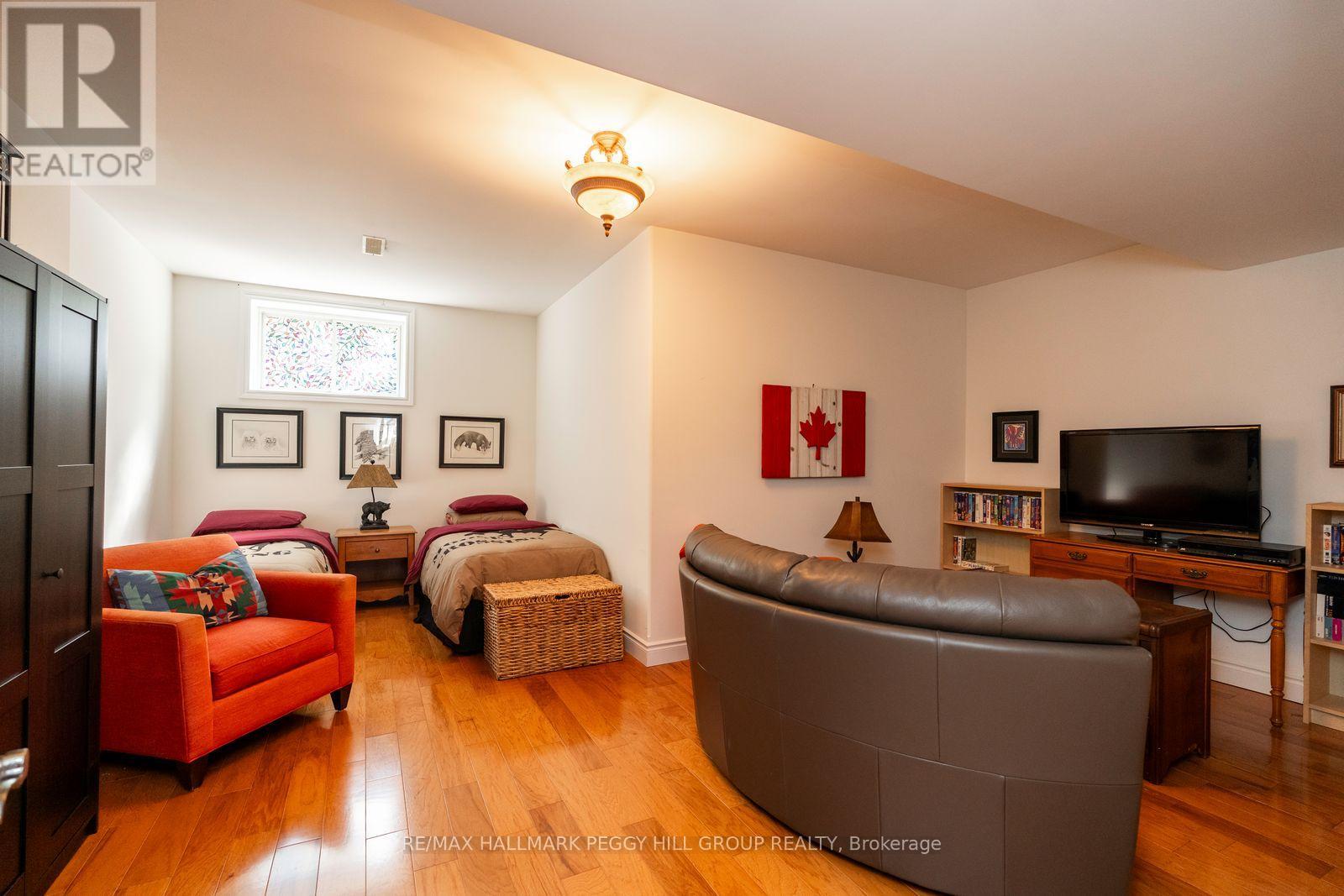 7 Maple Ridge Road, Oro-Medonte, Ontario  L0L 2L0 - Photo 21 - S12672550