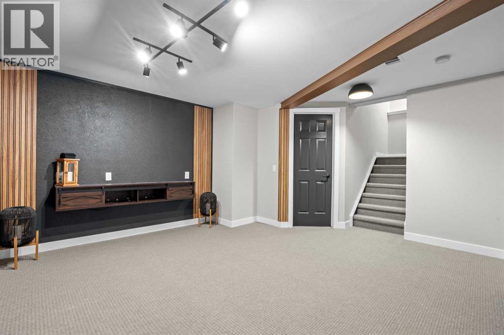 22 Hunters Gate, Okotoks, Alberta  T1S 1K9 - Photo 36 - A2268453