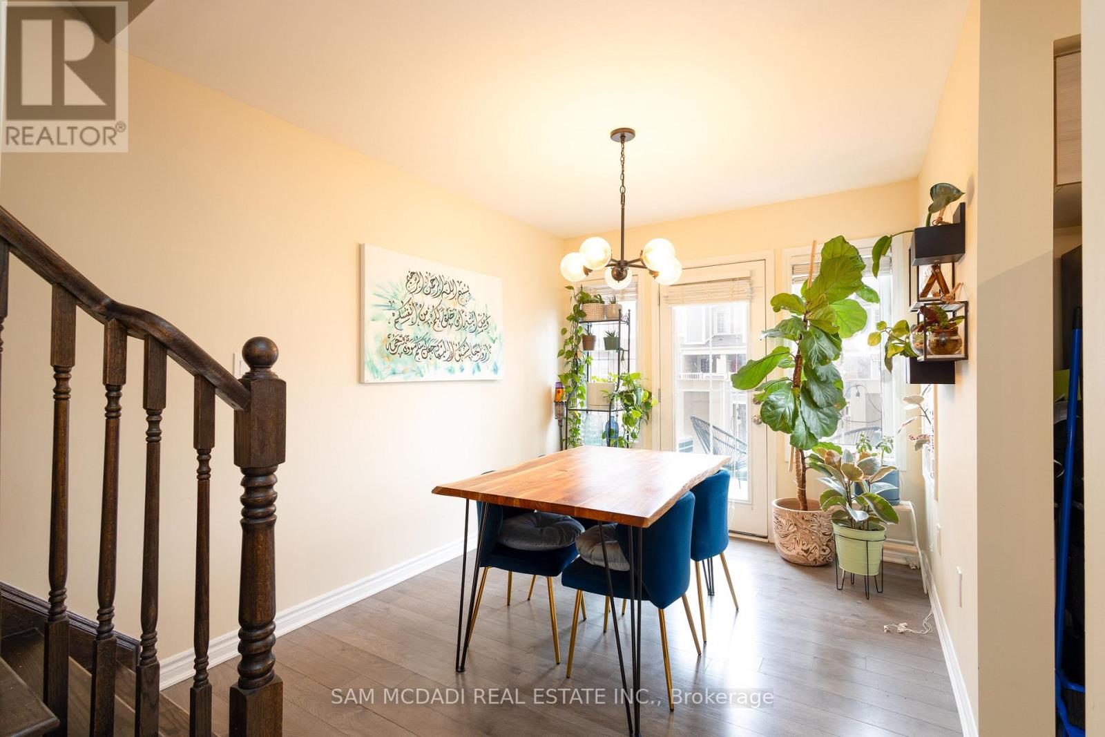 75 Bond Head Court, Milton, Ontario  L9E 1G4 - Photo 12 - W12672428