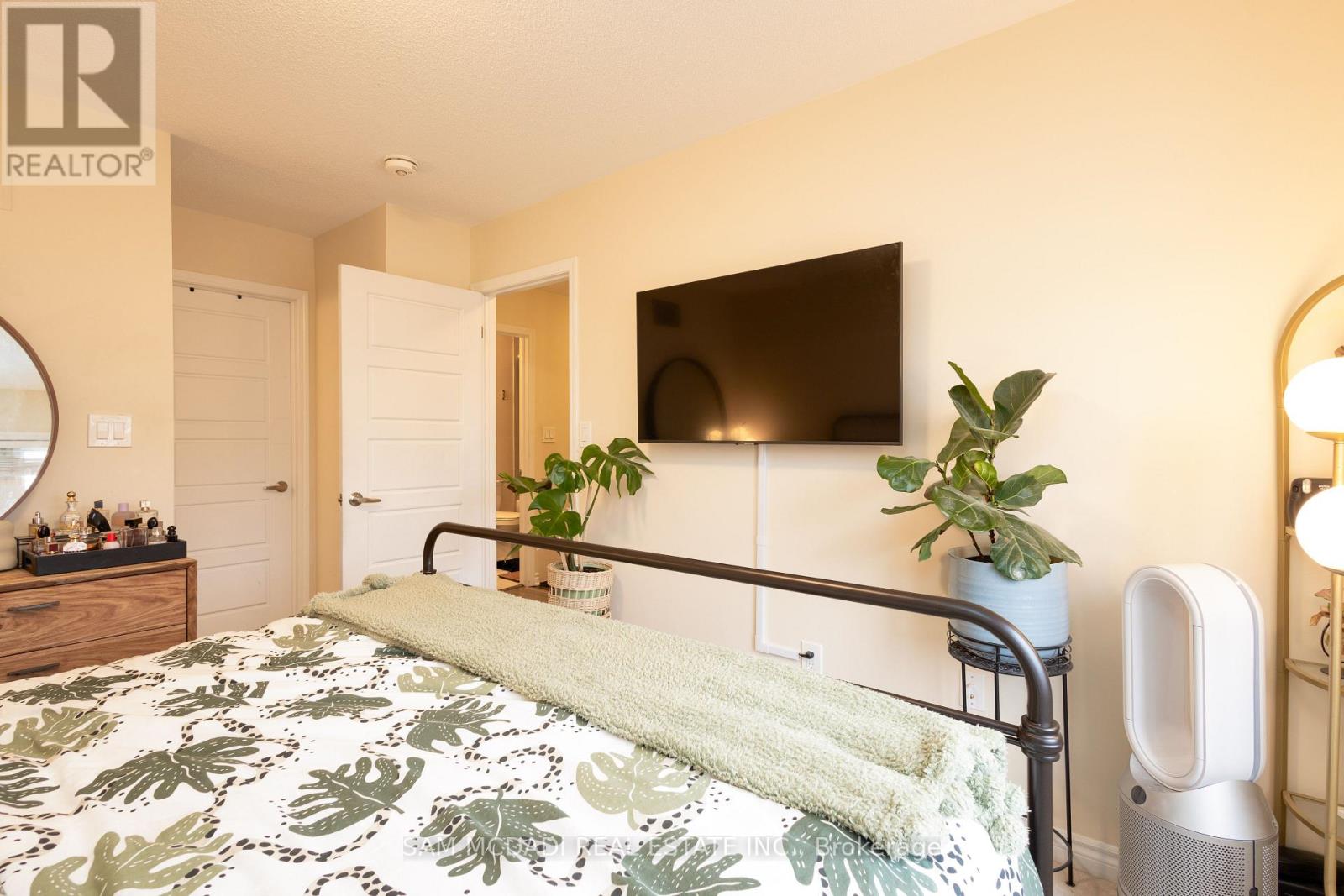 75 Bond Head Court, Milton, Ontario  L9E 1G4 - Photo 15 - W12672428