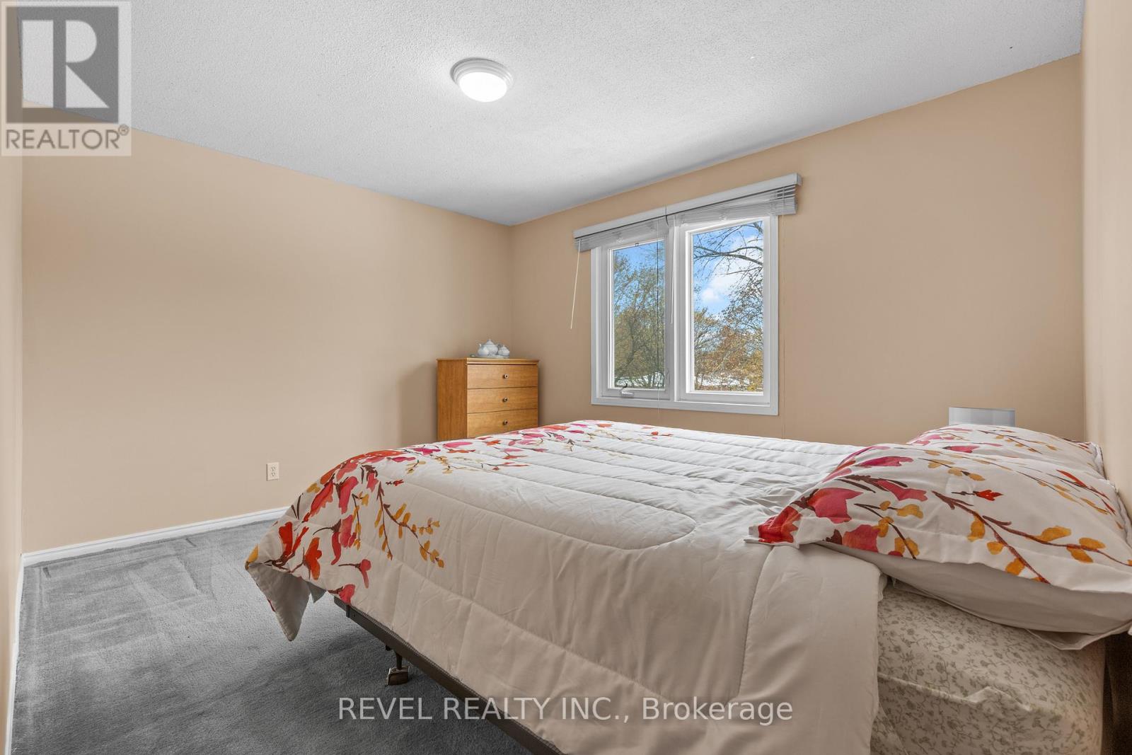 5 Mckee Drive, Caledon, Ontario  L7C 1G8 - Photo 19 - W12672496