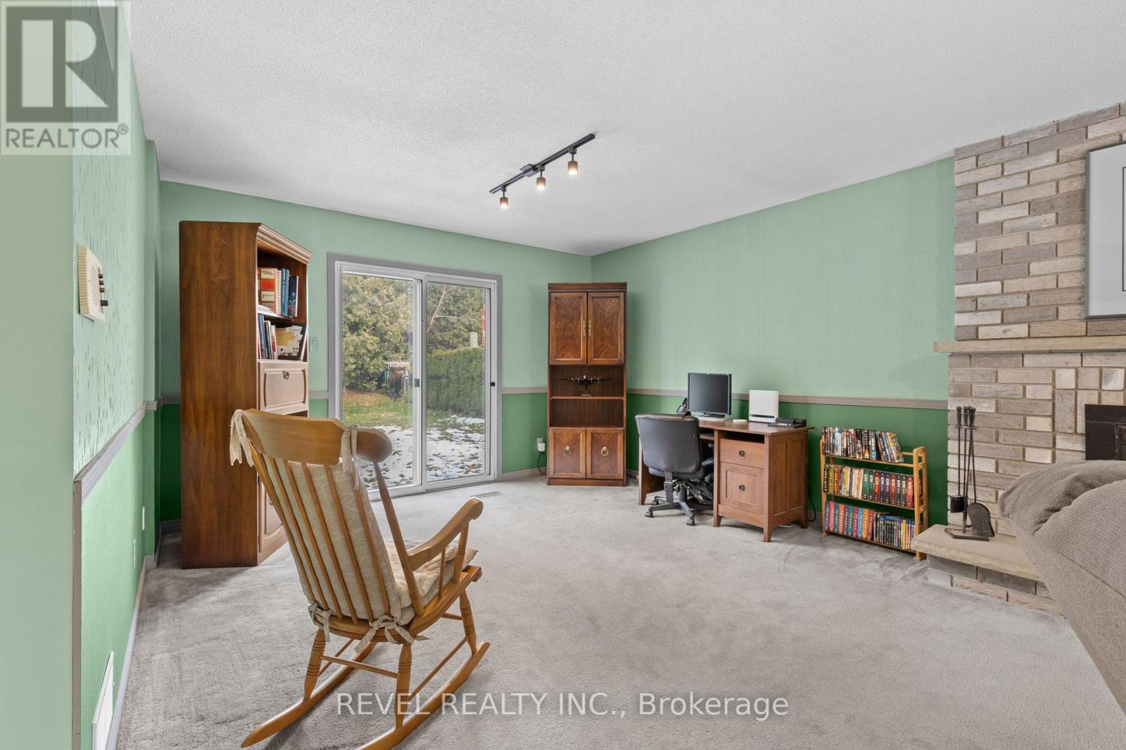 5 Mckee Drive, Caledon, Ontario  L7C 1G8 - Photo 24 - W12672496