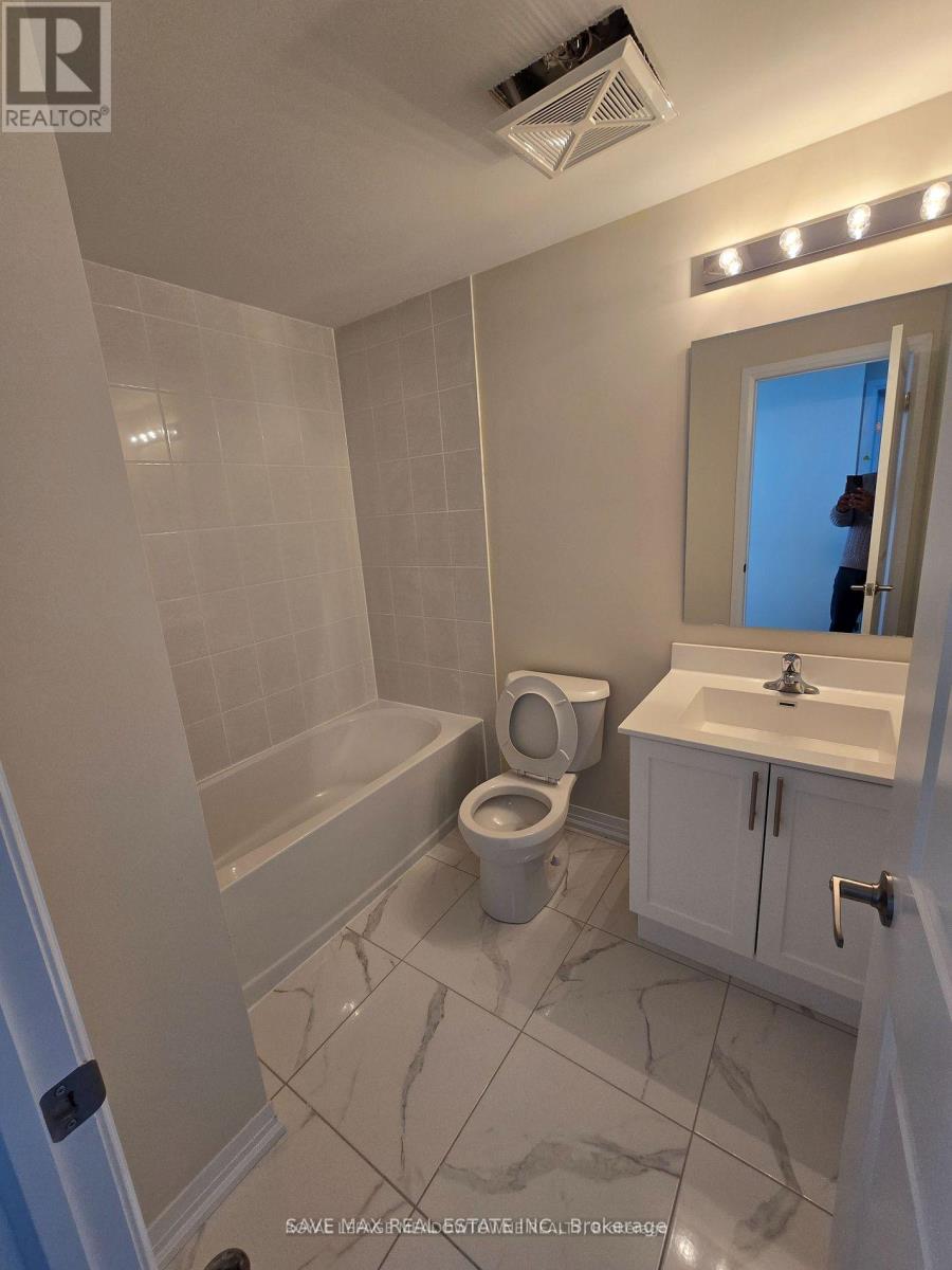 120 - 1573 Rose Way, Milton, Ontario  L9T 7E7 - Photo 11 - W12672538