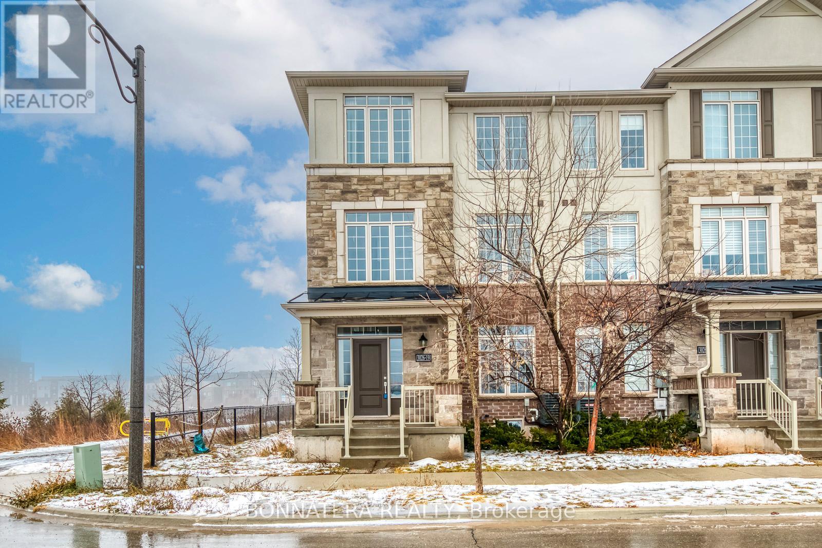 19 - 3026 Postridge Drive, Oakville, Ontario  L6H 7E3 - Photo 2 - W12672548