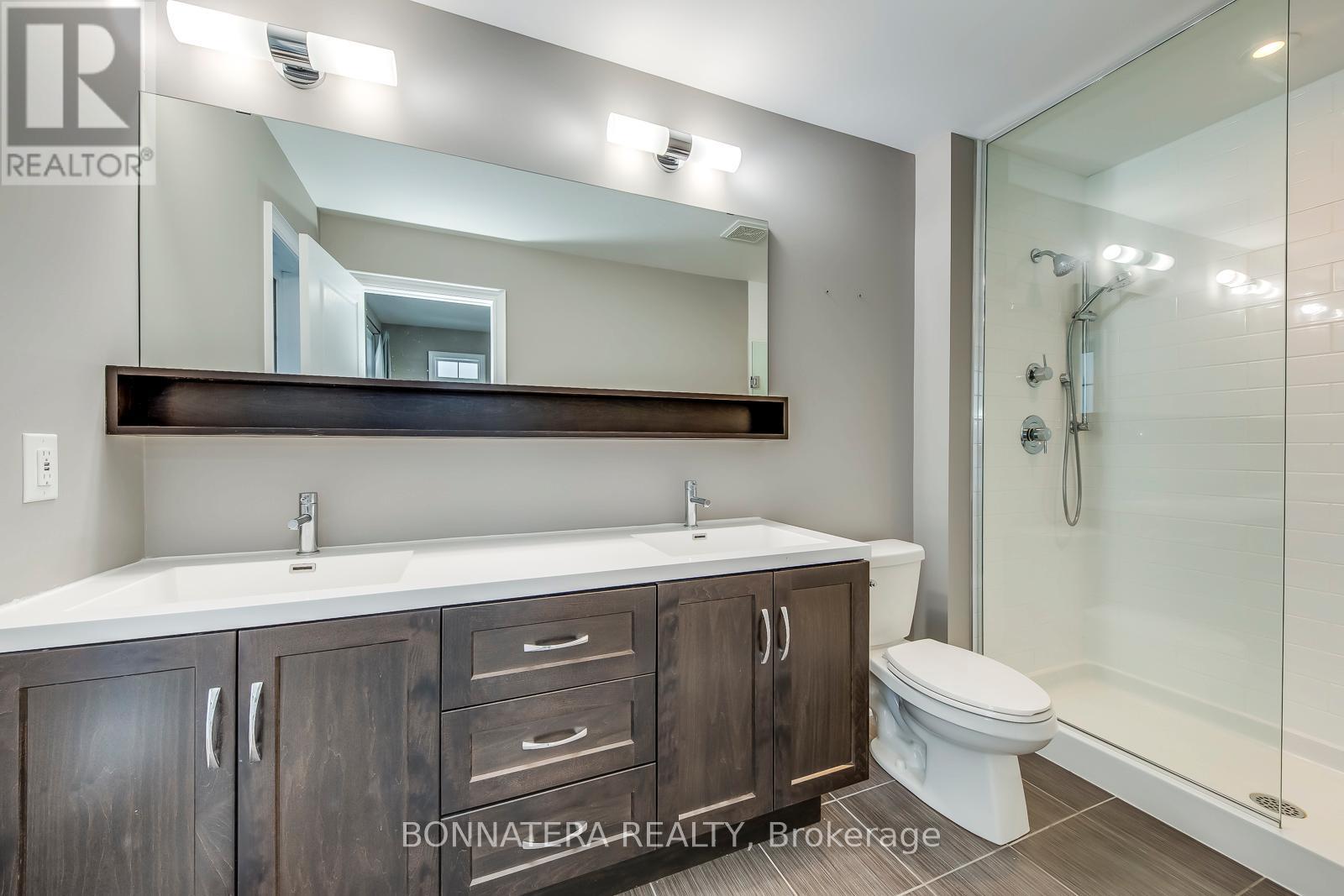 19 - 3026 Postridge Drive, Oakville, Ontario  L6H 7E3 - Photo 38 - W12672548