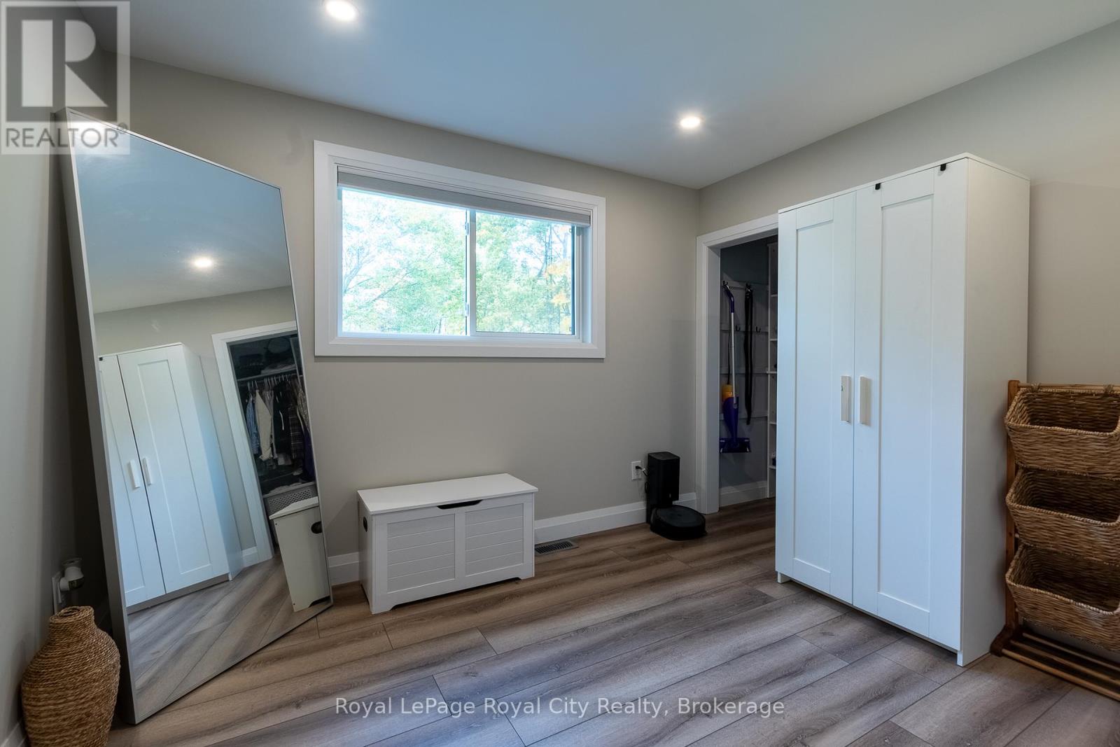 3697 George Johnston Road, Springwater, Ontario  L4M 4S4 - Photo 13 - S12672640