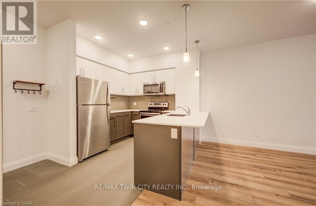 317 - 399 Queen Street S, Kitchener, Ontario  N2G 0C4 - Photo 12 - X12672464