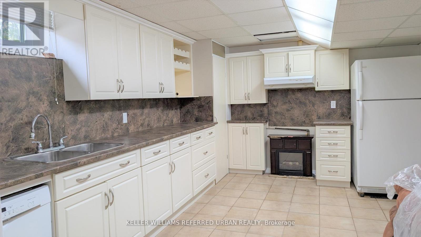 461 Geneva Street, St. Catharines, Ontario  L2N 2H2 - Photo 12 - X12672560