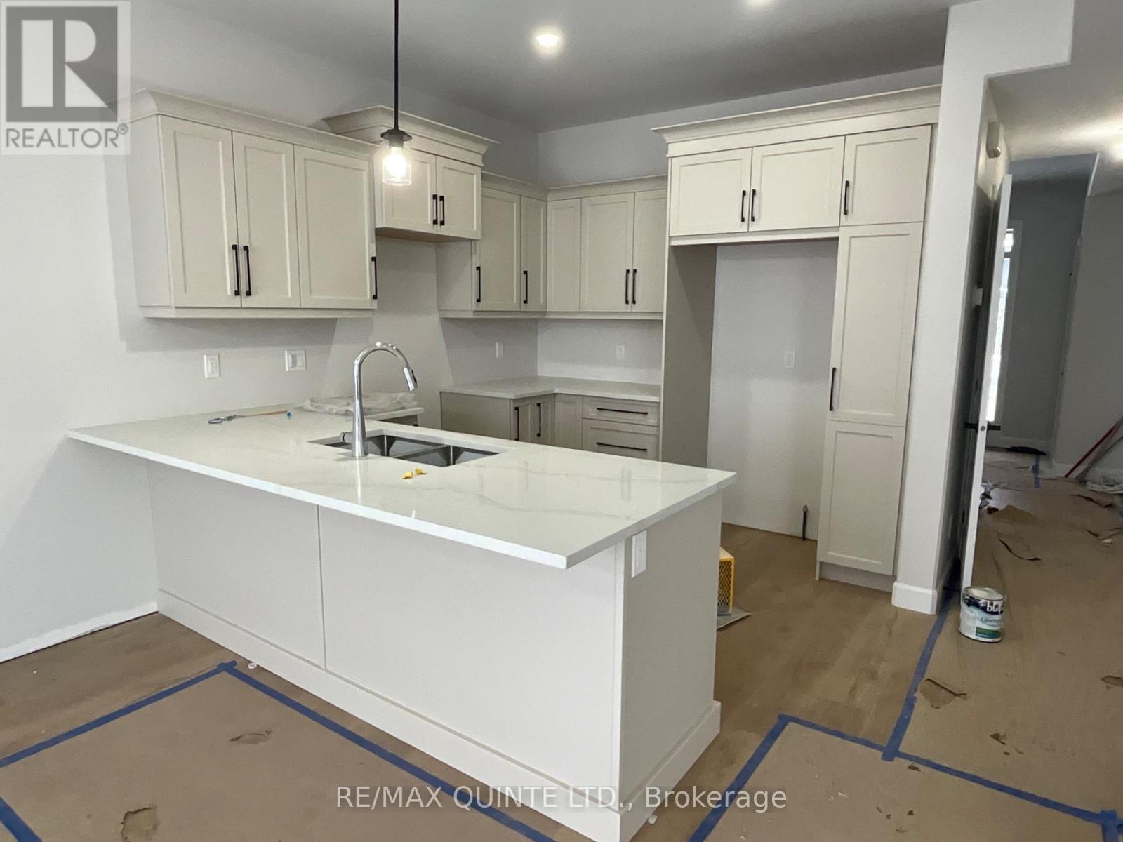 91 Raycroft Drive, Belleville, Ontario  K8N 0R5 - Photo 3 - X12430405