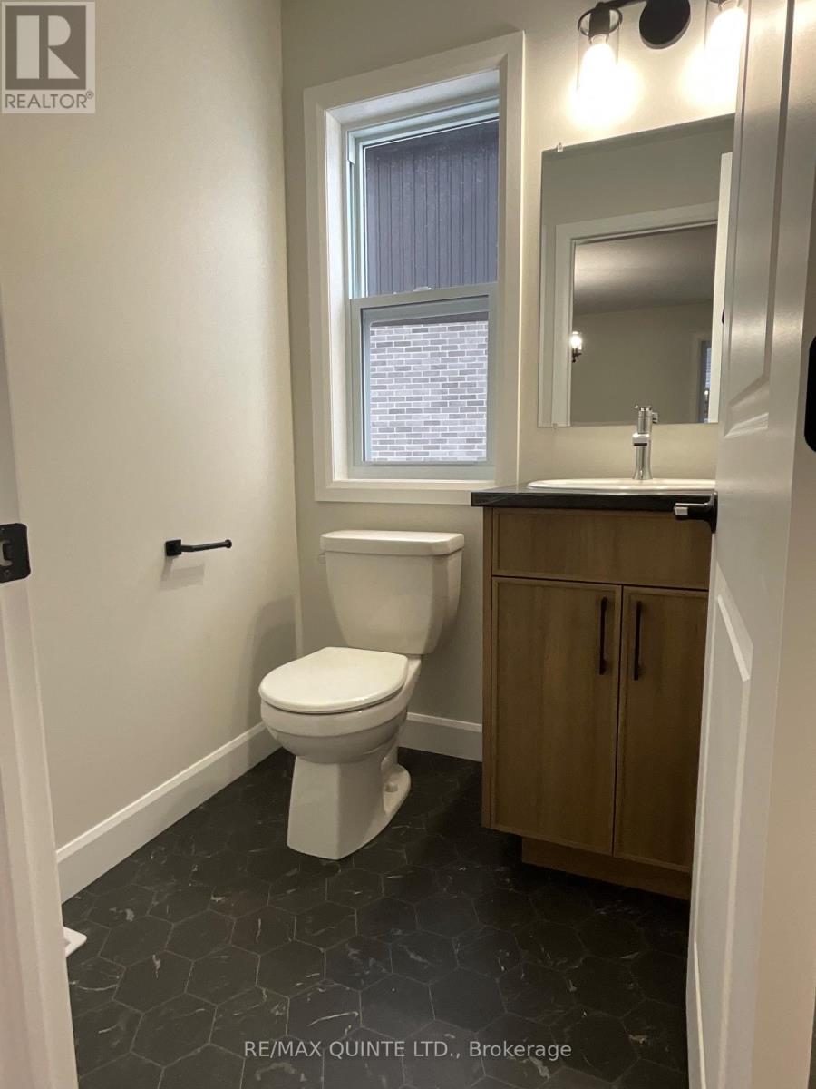 91 Raycroft Drive, Belleville, Ontario  K8N 0R5 - Photo 20 - X12430405