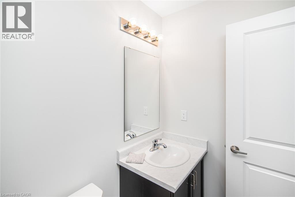 8 Mia Drive, Hamilton, Ontario  L9B 0K1 - Photo 39 - 40796763