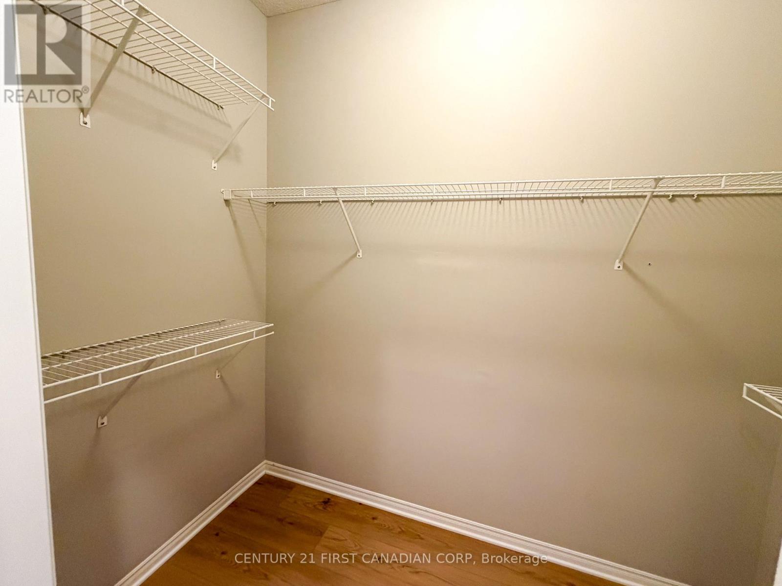 332 Ambleside Drive, London North, Ontario  N6G 5H9 - Photo 25 - X12672706