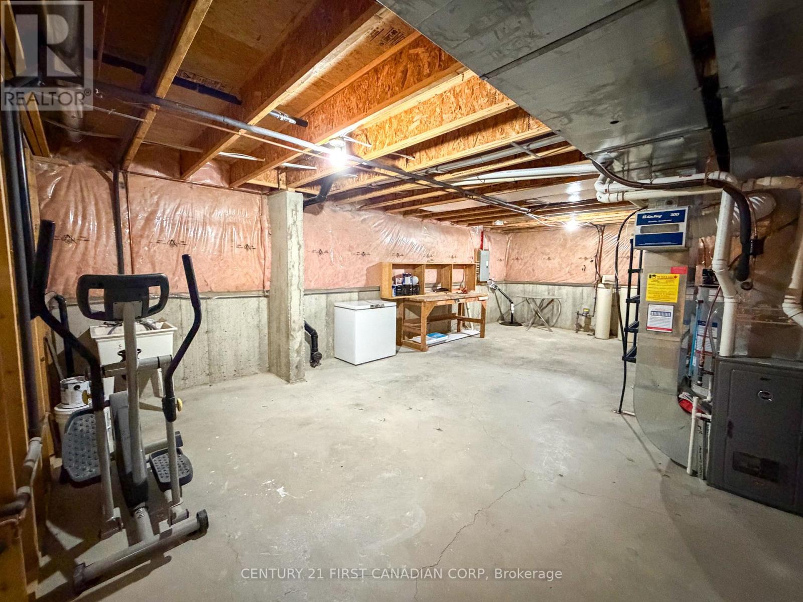 332 Ambleside Drive, London North, Ontario  N6G 5H9 - Photo 33 - X12672706