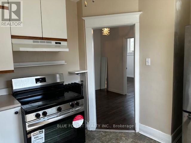 Upper - 379 Wharncliffe Road S, London South, Ontario  N6J 2M2 - Photo 12 - X12672778