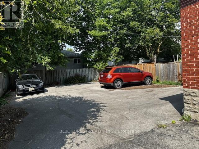 Upper - 379 Wharncliffe Road S, London South, Ontario  N6J 2M2 - Photo 2 - X12672778