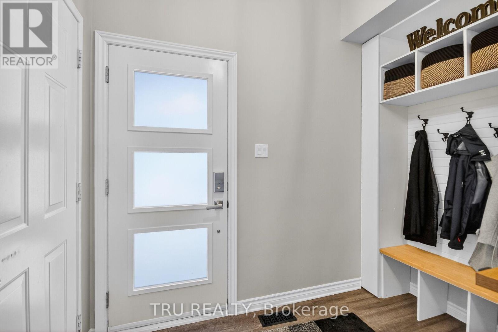 2190 Lavoie Street, Ottawa, Ontario  K4A 4W2 - Photo 4 - X12672606