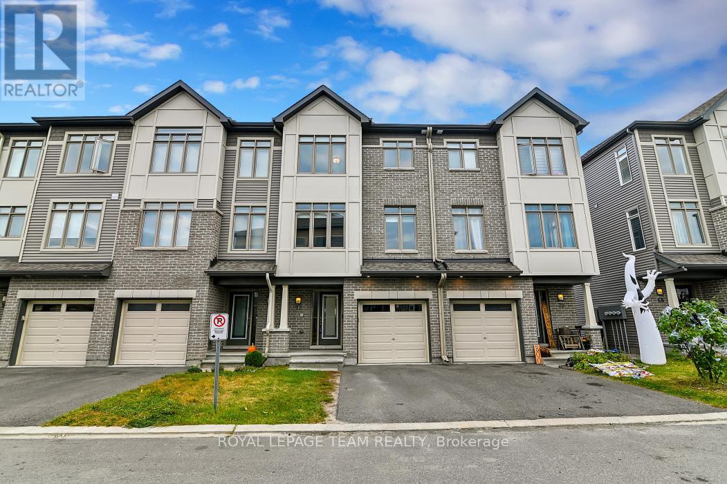 72 BARN SWALLOW PRIVATE, ottawa, Ontario