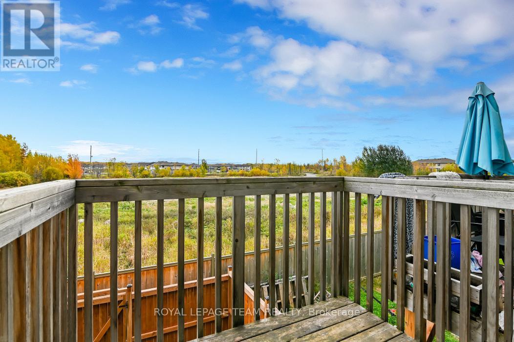 72 Barn Swallow Private, Ottawa, Ontario  K4M 0H5 - Photo 15 - X12672658