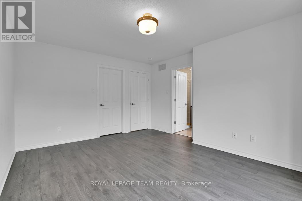 72 Barn Swallow Private, Ottawa, Ontario  K4M 0H5 - Photo 23 - X12672658