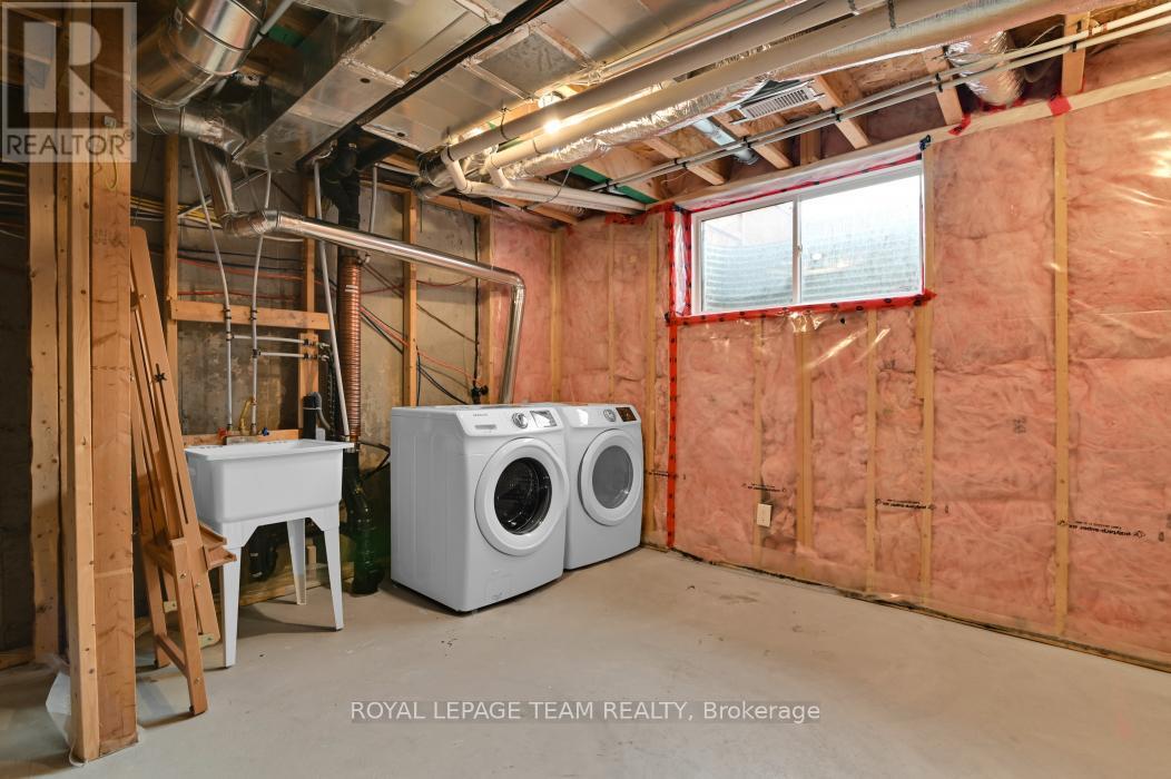 72 Barn Swallow Private, Ottawa, Ontario  K4M 0H5 - Photo 28 - X12672658