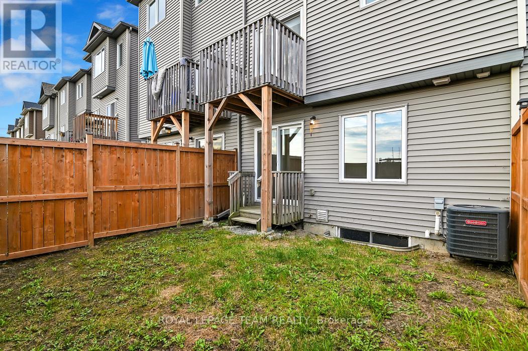 72 Barn Swallow Private, Ottawa, Ontario  K4M 0H5 - Photo 31 - X12672658