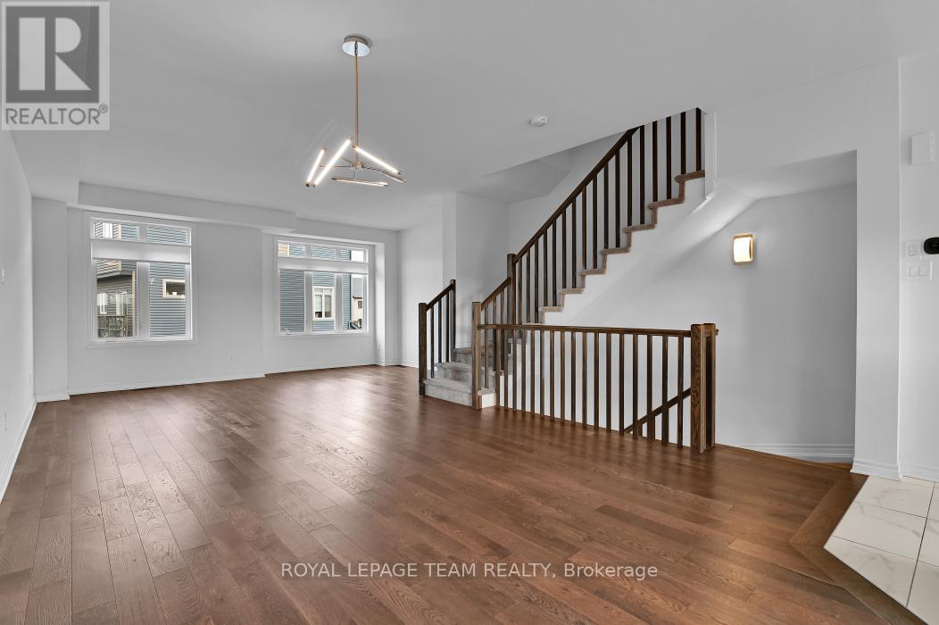 72 Barn Swallow Private, Ottawa, Ontario  K4M 0H5 - Photo 8 - X12672658