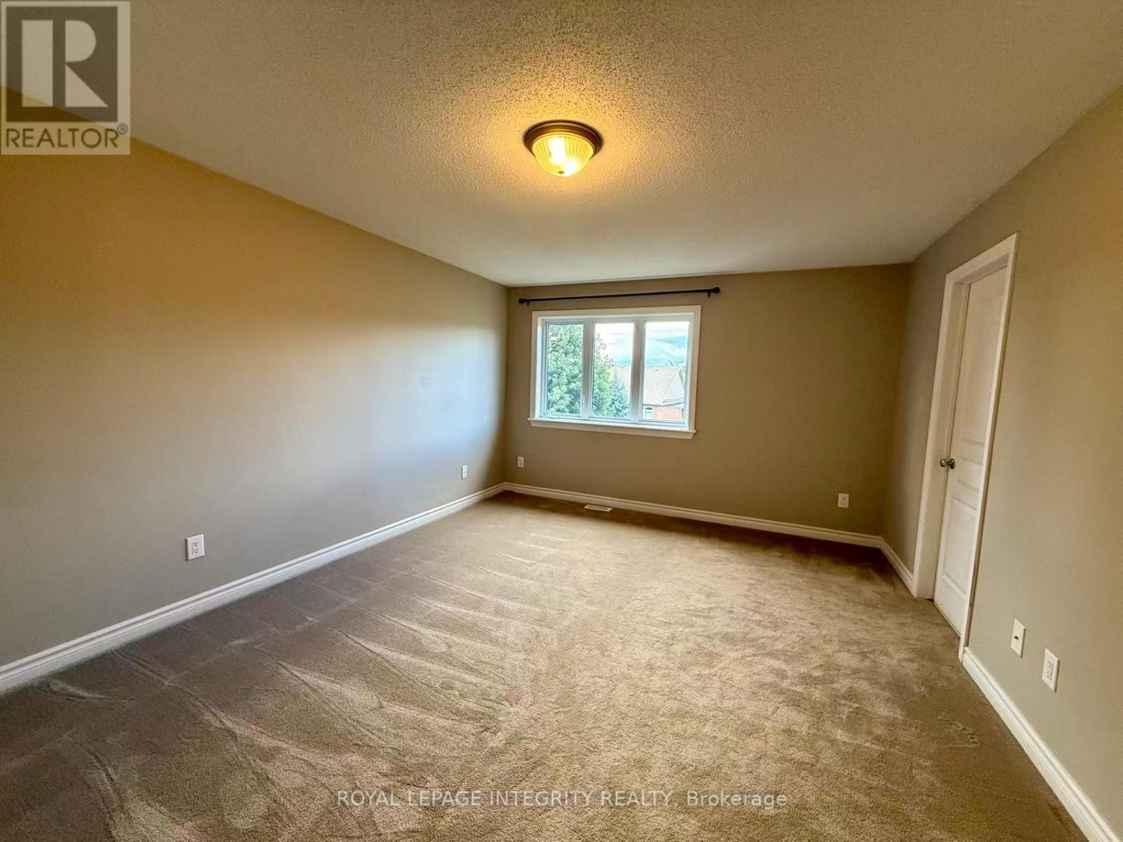 949 Klondike Road, Ottawa, Ontario  K2W 0E3 - Photo 18 - X12672716