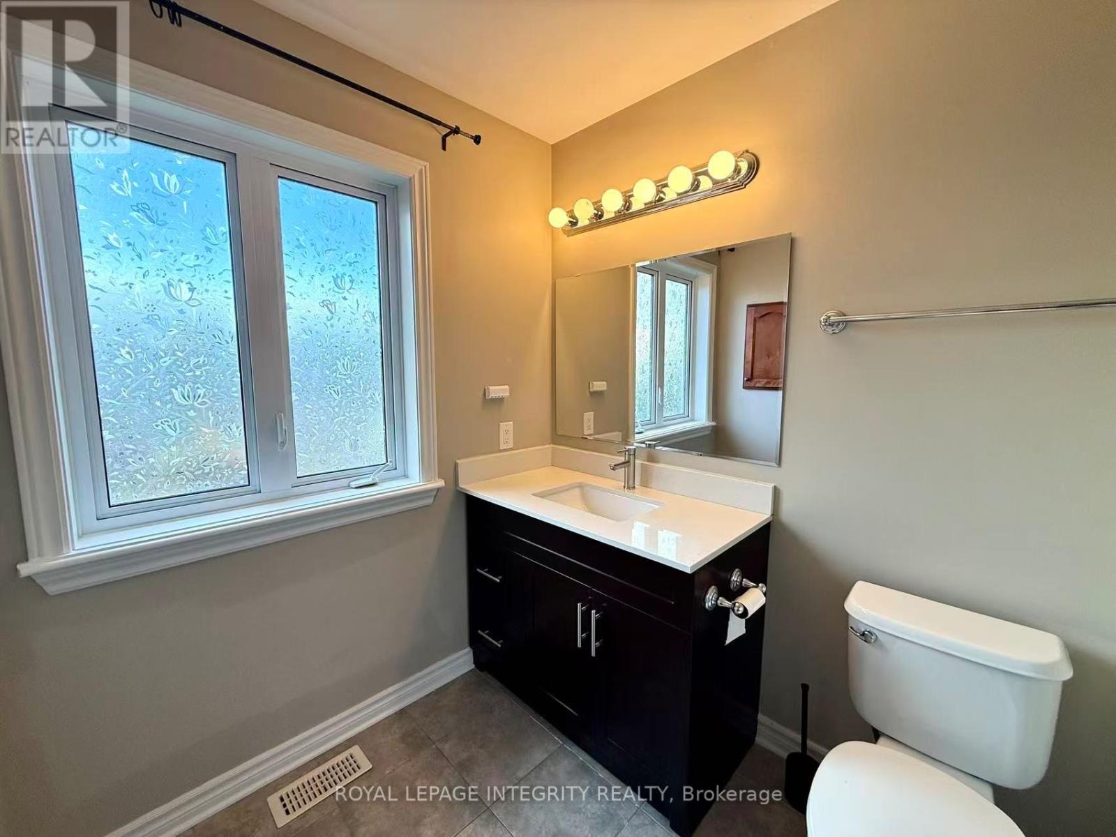 949 Klondike Road, Ottawa, Ontario  K2W 0E3 - Photo 19 - X12672716