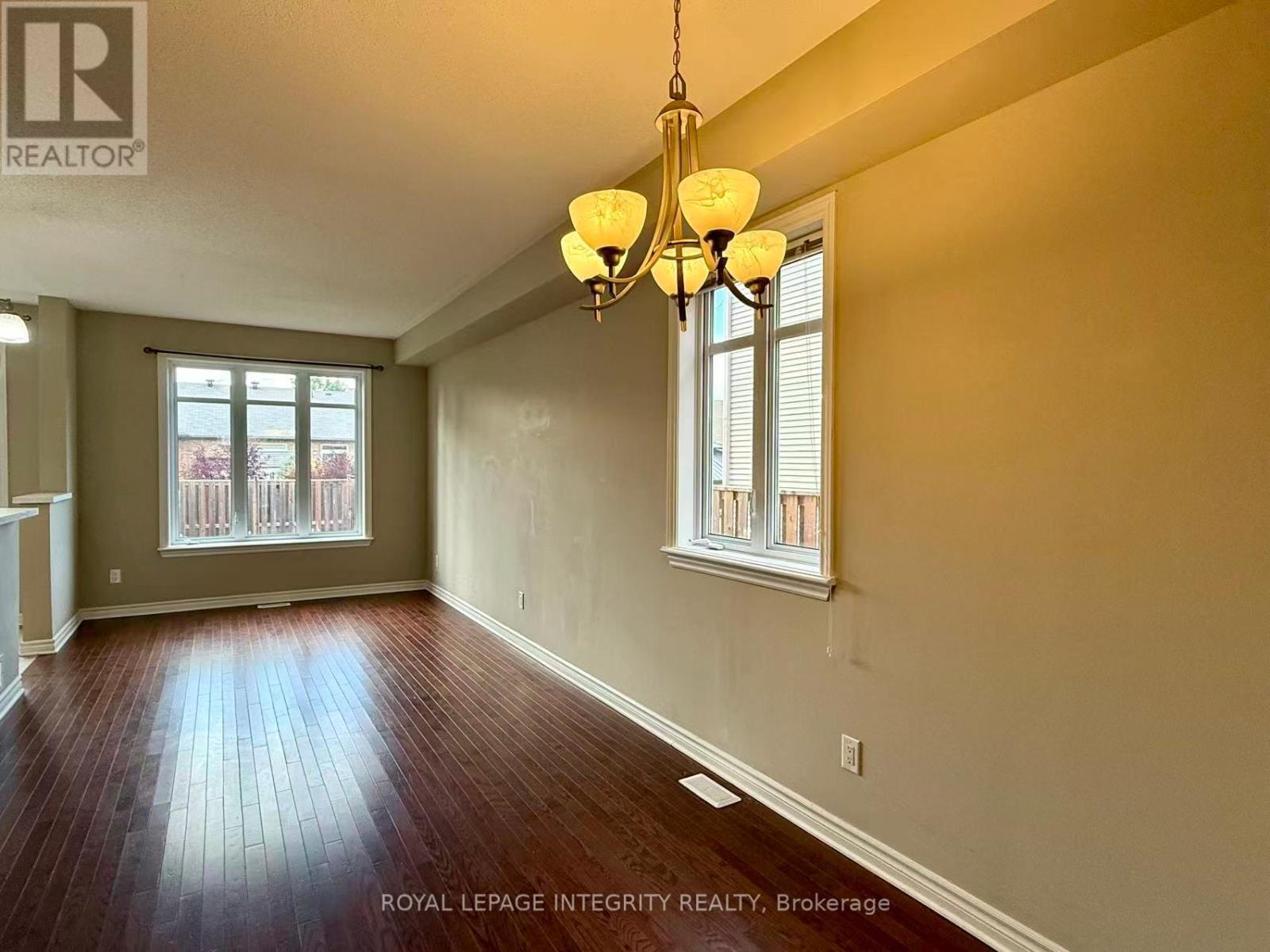 949 Klondike Road, Ottawa, Ontario  K2W 0E3 - Photo 4 - X12672716