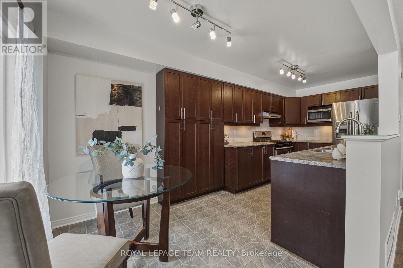 224 Opus Street, Ottawa, Ontario  K2S 0J1 - Photo 17 - X12672724