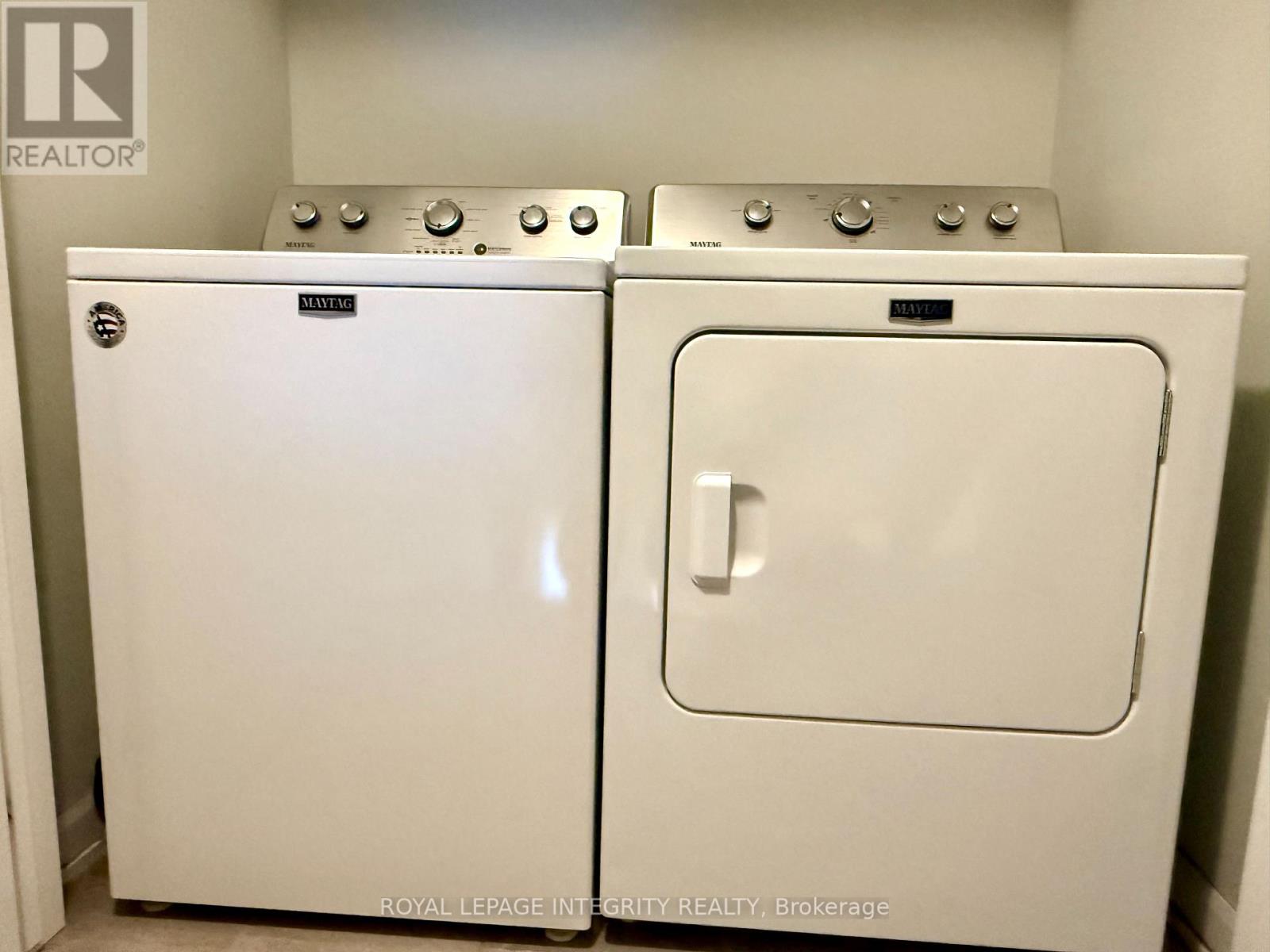 1079 Speedvale Court, Ottawa, Ontario  K2T 0P6 - Photo 10 - X12672854