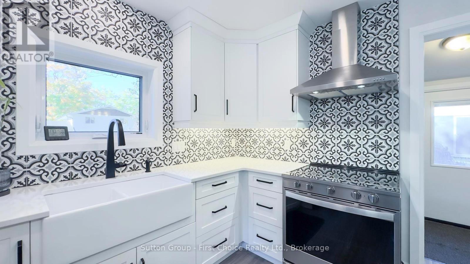 54 Waterloo Street, West Perth, Ontario  N0K 1N0 - Photo 17 - X12464923