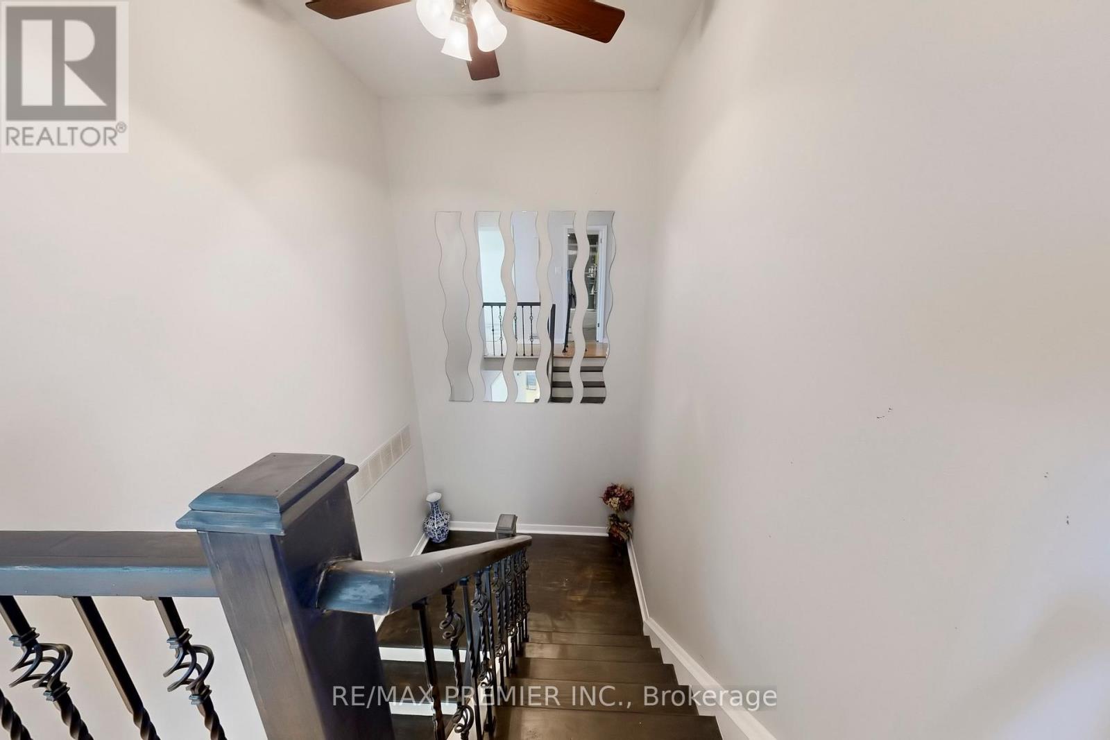 888 Krosno Boulevard, Pickering, Ontario  L1W 1H4 - Photo 17 - E12669892