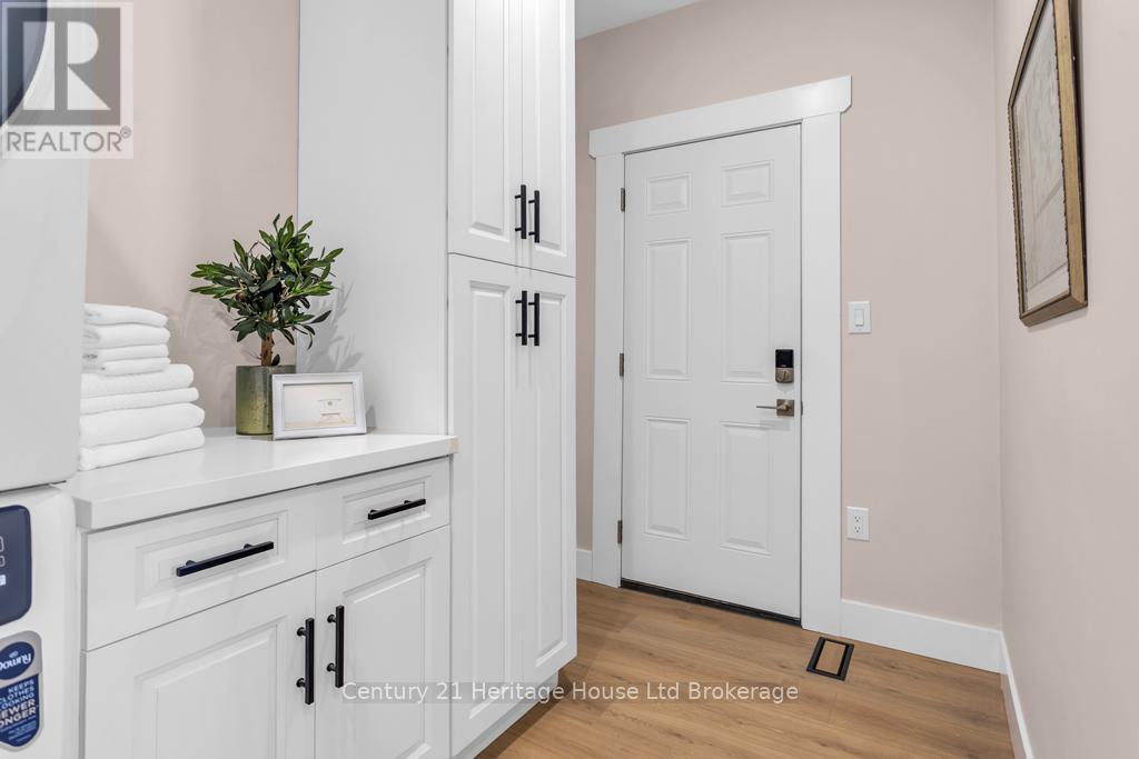 209 Victoria Street, Ingersoll, Ontario  N5C 2N2 - Photo 22 - X12672852