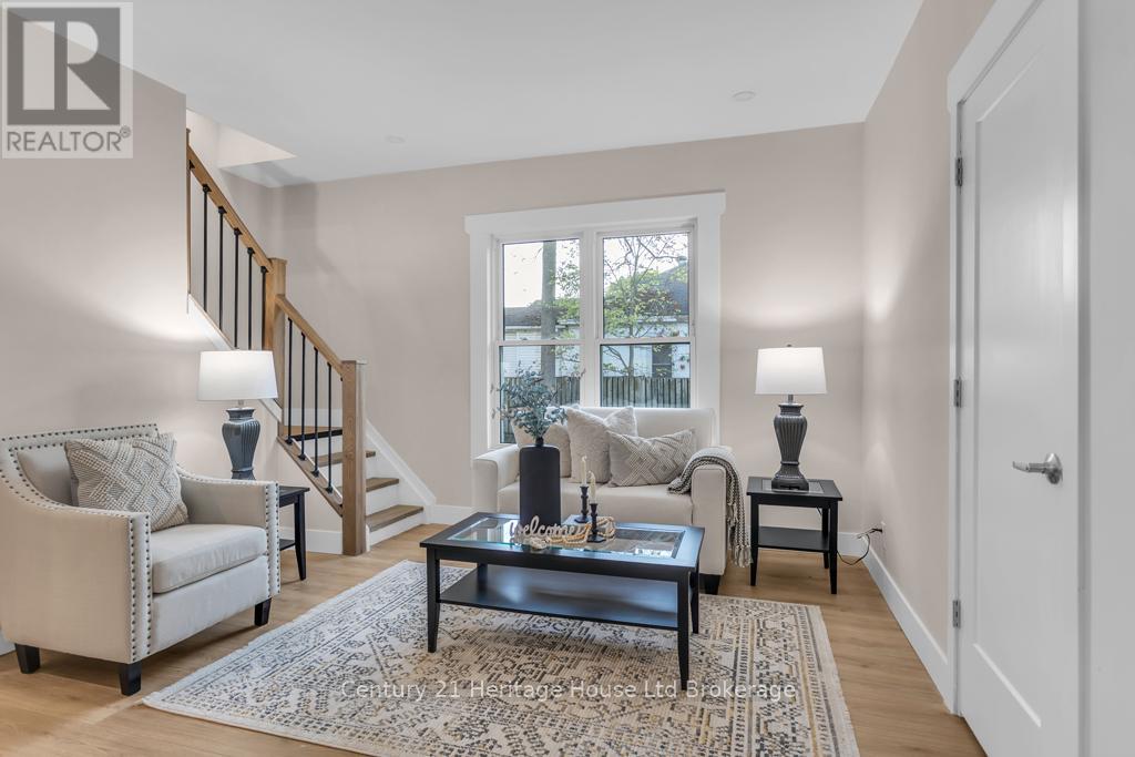 209 Victoria Street, Ingersoll, Ontario  N5C 2N2 - Photo 4 - X12672852