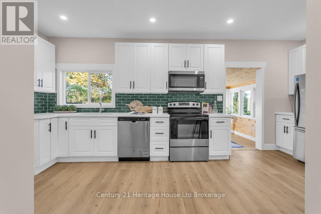 209 Victoria Street, Ingersoll, Ontario  N5C 2N2 - Photo 6 - X12672852