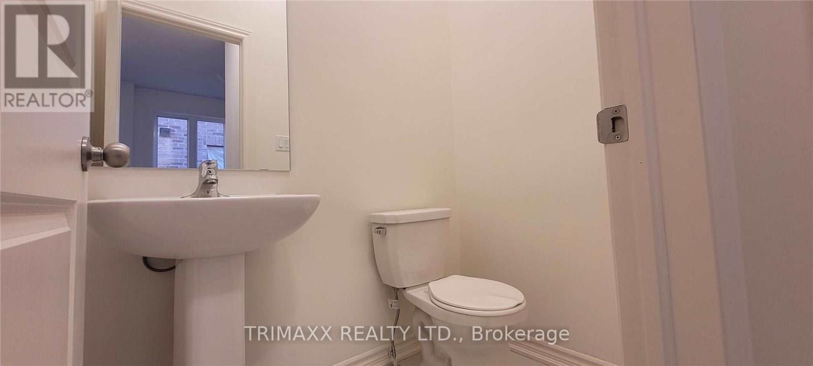 9 Truffle Court, Brampton (Northwest Brampton), Ontario  L7A 5A6 - Photo 29 - W12671900