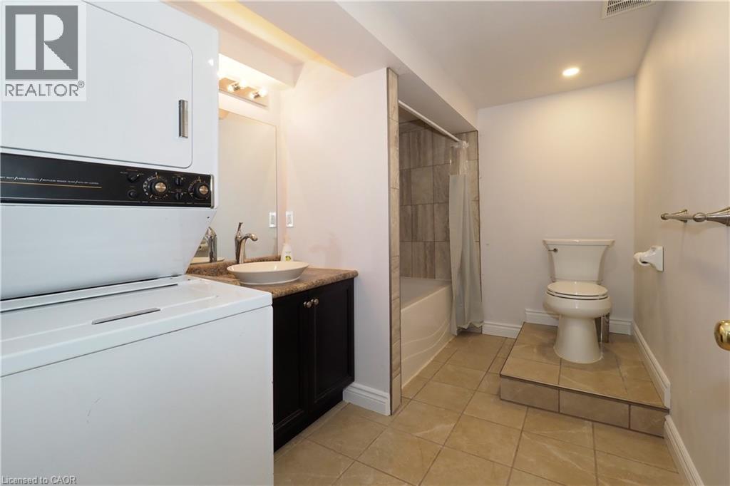 129 Hazelglen Drive, Kitchener, Ontario  N2M 2E6 - Photo 6 - 40795812