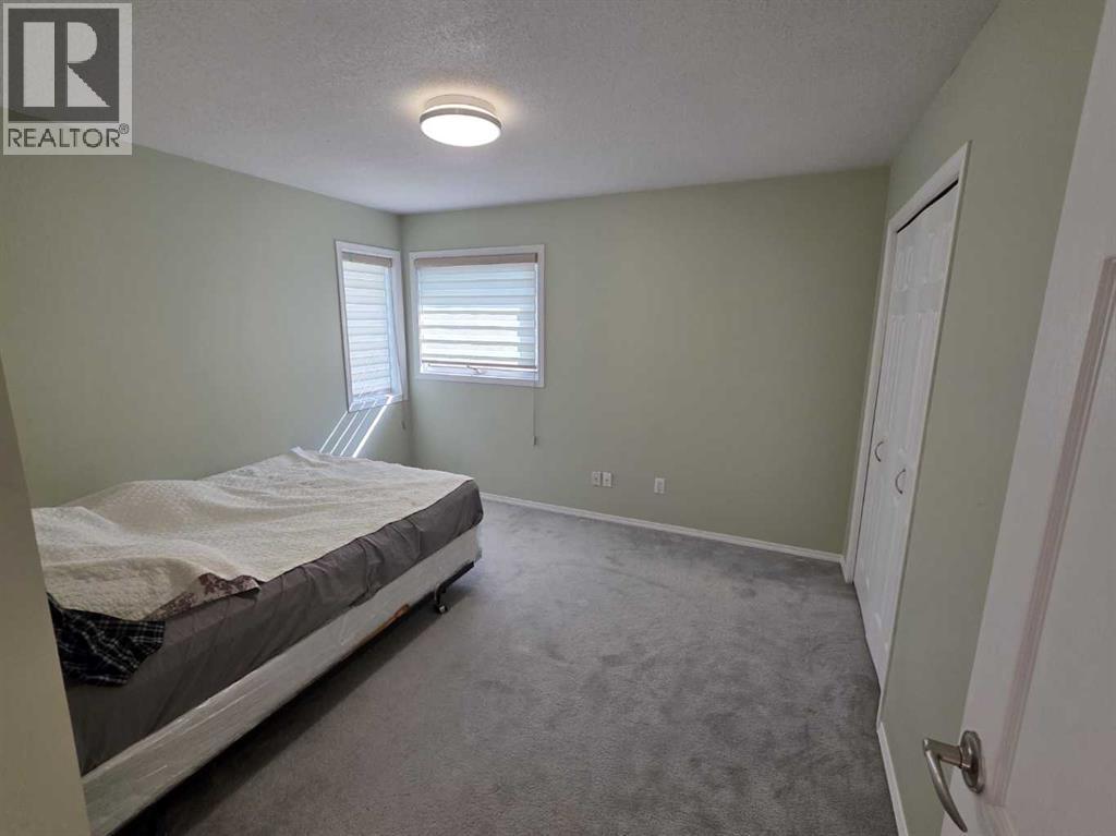 10722 91 Street, Peace River, Alberta  T8S 1R1 - Photo 29 - A2276564