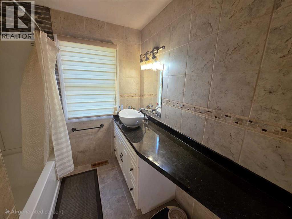 10722 91 Street, Peace River, Alberta  T8S 1R1 - Photo 46 - A2276564