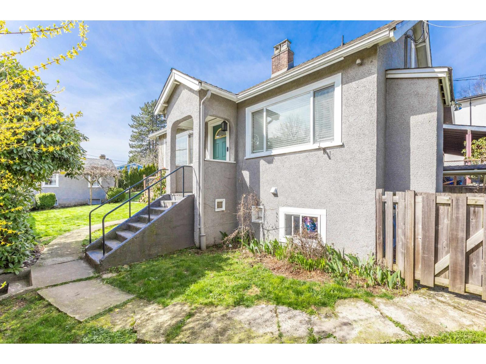 33479 5 Avenue, Mission, British Columbia  V2V 1X4 - Photo 3 - R3038589