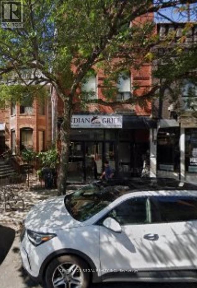 108 OSSINGTON AVENUE, Toronto, Ontario